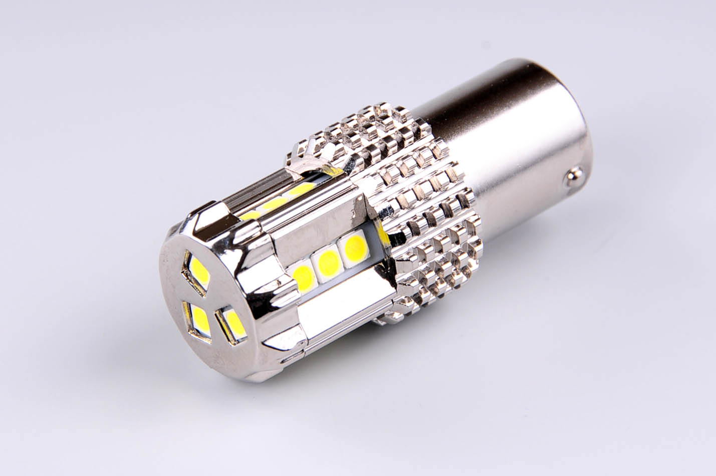 LED žiarovka P21W 1000lm biela 12V Ba15s CANbus