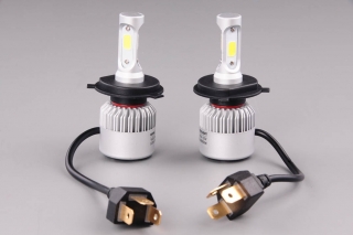 LED Autožiarovka H4 12V - 24V 4000lm 6500K Studená biela žiarovka ako náhrada